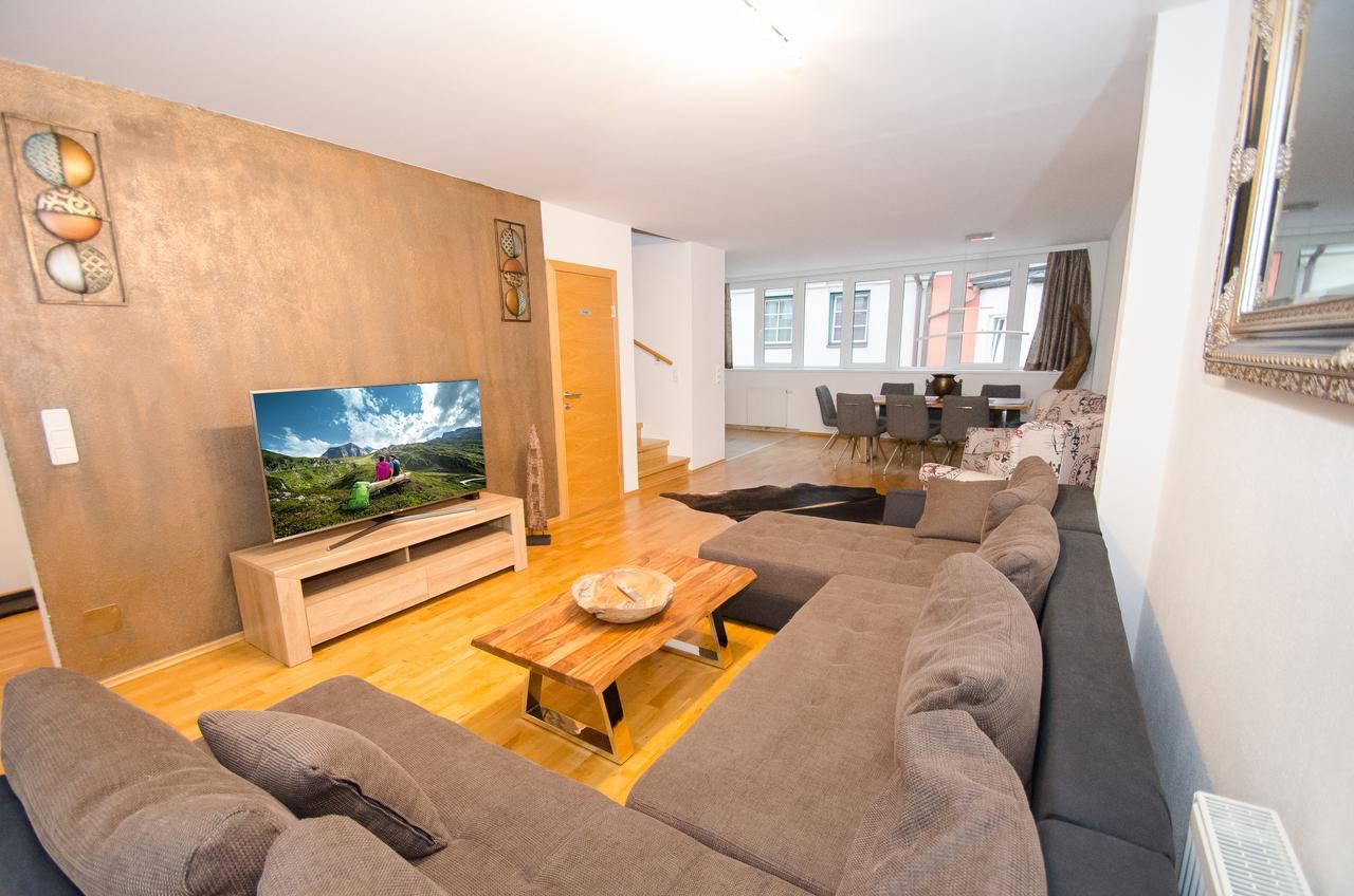 Penthouse Seven By All In One Apartments Zell am See Exterior photo