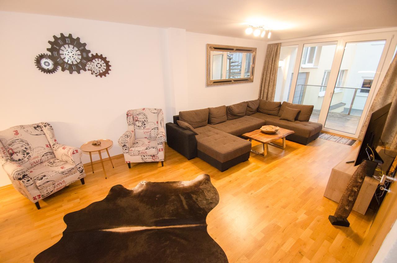 Penthouse Seven By All In One Apartments Zell am See Exterior photo